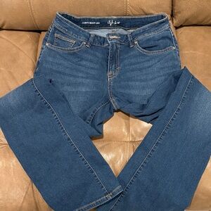 Style & Co. Women's Curvy Bootcut Jeans in Medium Blue